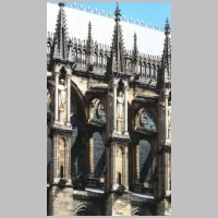 Reims, Langhaus, Blick von SW, 15,  Photo Heinz Theuerkauf_ShiftN.jpg